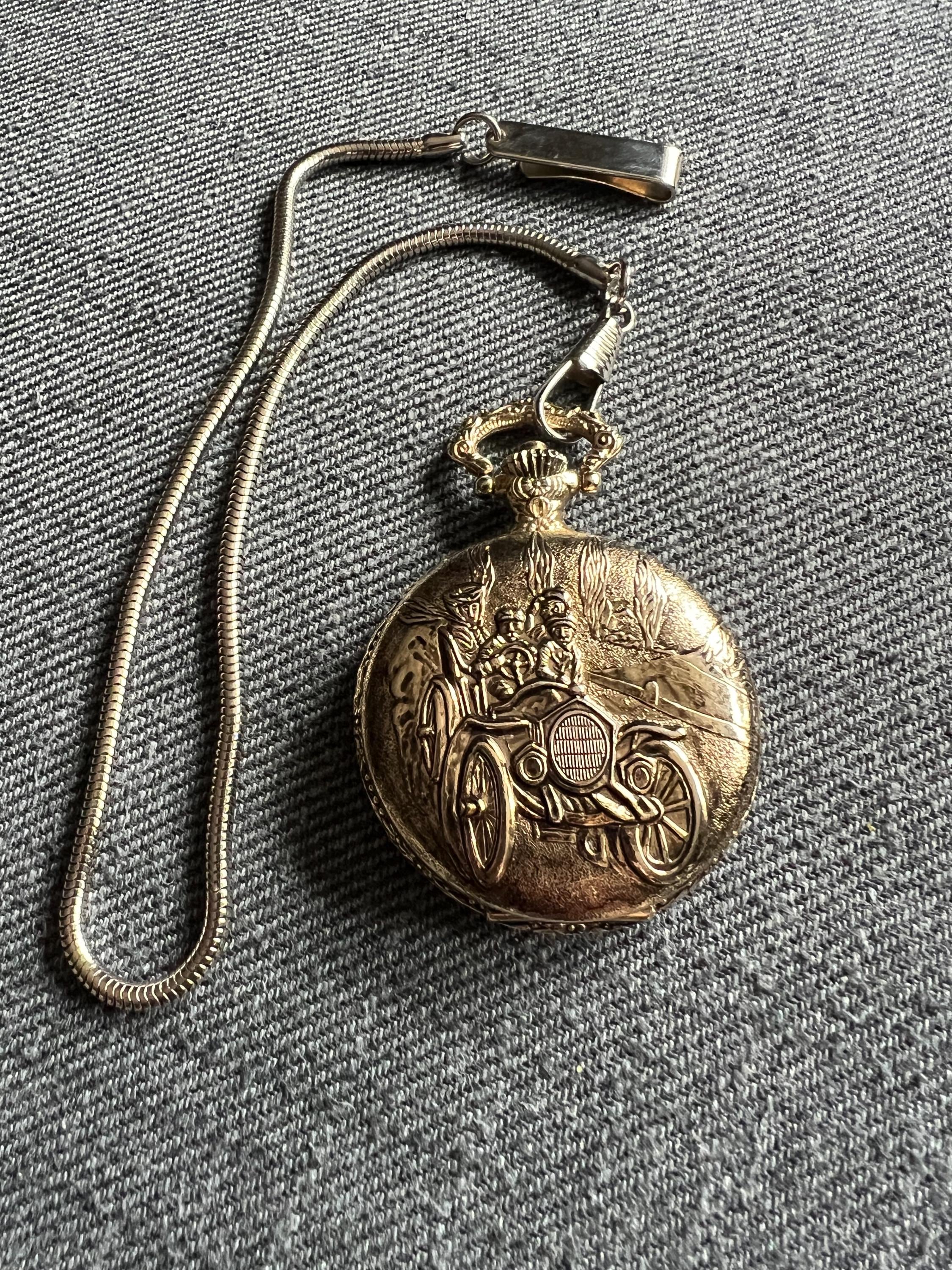 Vintage Citron International 17 Jewel Full Hunter Gold Tone Pocket