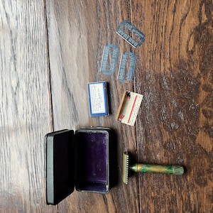 Vintage 1930 Gillette New Standard Shaving Razor- Free Shipping