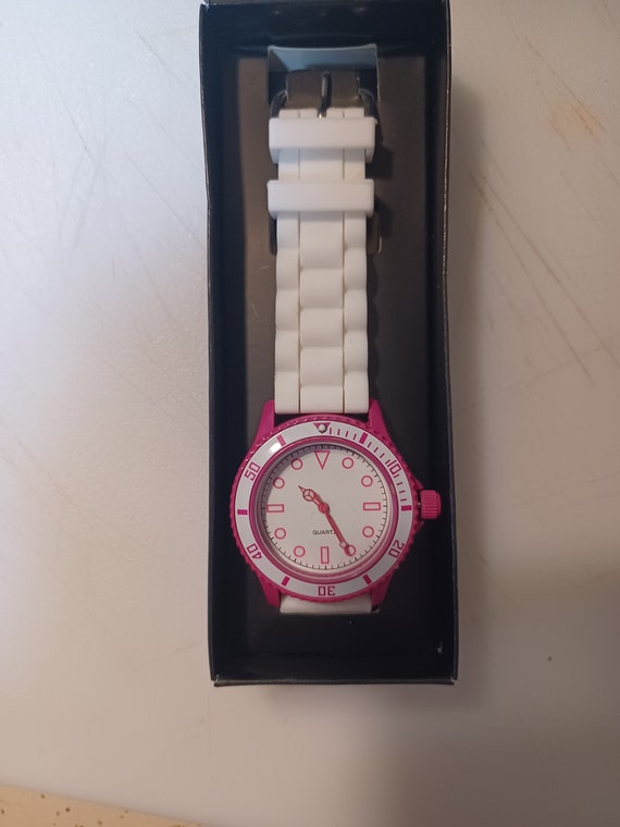 Super cute white and pink watch