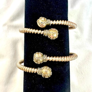 Antique Pair of Victorian Rolled Gold Bypass Bangles c1880s