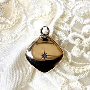 c1880 14k Gold Victorian Antique Diamond Starburst Locket w Original Silk Squares and Intact Glass Insert for Hair Memento or Photo Square