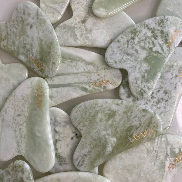 Gua Sha | Grüner Jade | Faceyoga | Heilstein | Geschenk