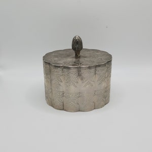 Silver trinket box etched design lid red satin lining jewelry storage scallop oval shape pineapple finial