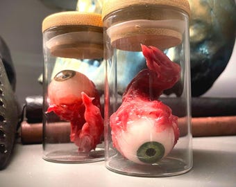 eye in a jar, oddities and curiosity, human eyeball