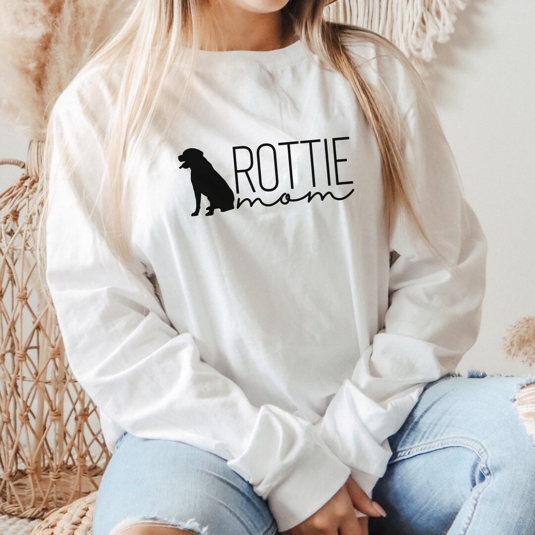Custom Dog Mom Shirt, Rottie Mom, Dog Mom Crewneck, Rottweiler Mama
