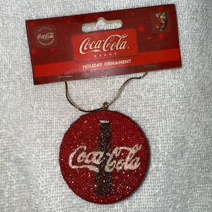 Vintage 2003 Coca Cola Sparkle Glitter Bottle Cap Christmas Tree Holiday Ornament
