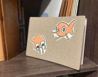 5 pegatinas de meme "Le Poisson Steve", pez francés, juego de pegatinas troqueladas de vinilo premium impermeables para botella de agua, cuaderno y coche.