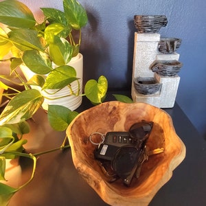 Wooden Root Bowl. Handmade Rustic Bowl, Dough Bowl. Hand Carved Fruit Bowl. Valet Bowl, Entry Bowl. Wooden Trencher. Housewarming Gift. Small 8-10 inches