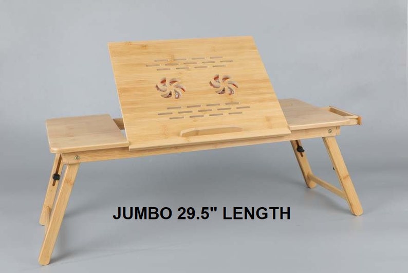 Jättestort knäbord i bambu med USB-fläkt. Bärbart sängbord med vinklingsbar topp. NOT ENGRAVED