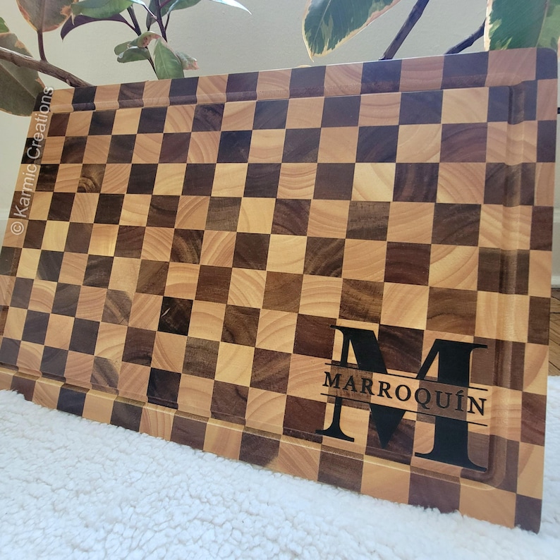 Handmade Acacia Wood End Grain Cutting Board: Check Pattern Butcher Block