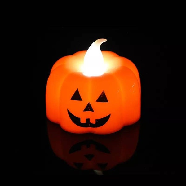 Halloween Flameless LED Pumpkin Candle, Halloween décor, Orange Pumpkin Tealights, Mini Halloween Pumpkin Candlelight for Jack-O- Lantern.