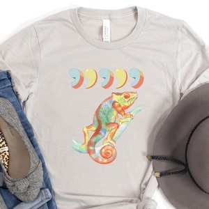 Comma Comma Chameleon Shirt, Graphic T-Shirt, Lizard Shirt, Chameleon, Reptile Lover, 80s Music, Millennial, Funny Music Shirt, animal shirt