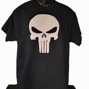Punisher/Skull Shirt Adult
