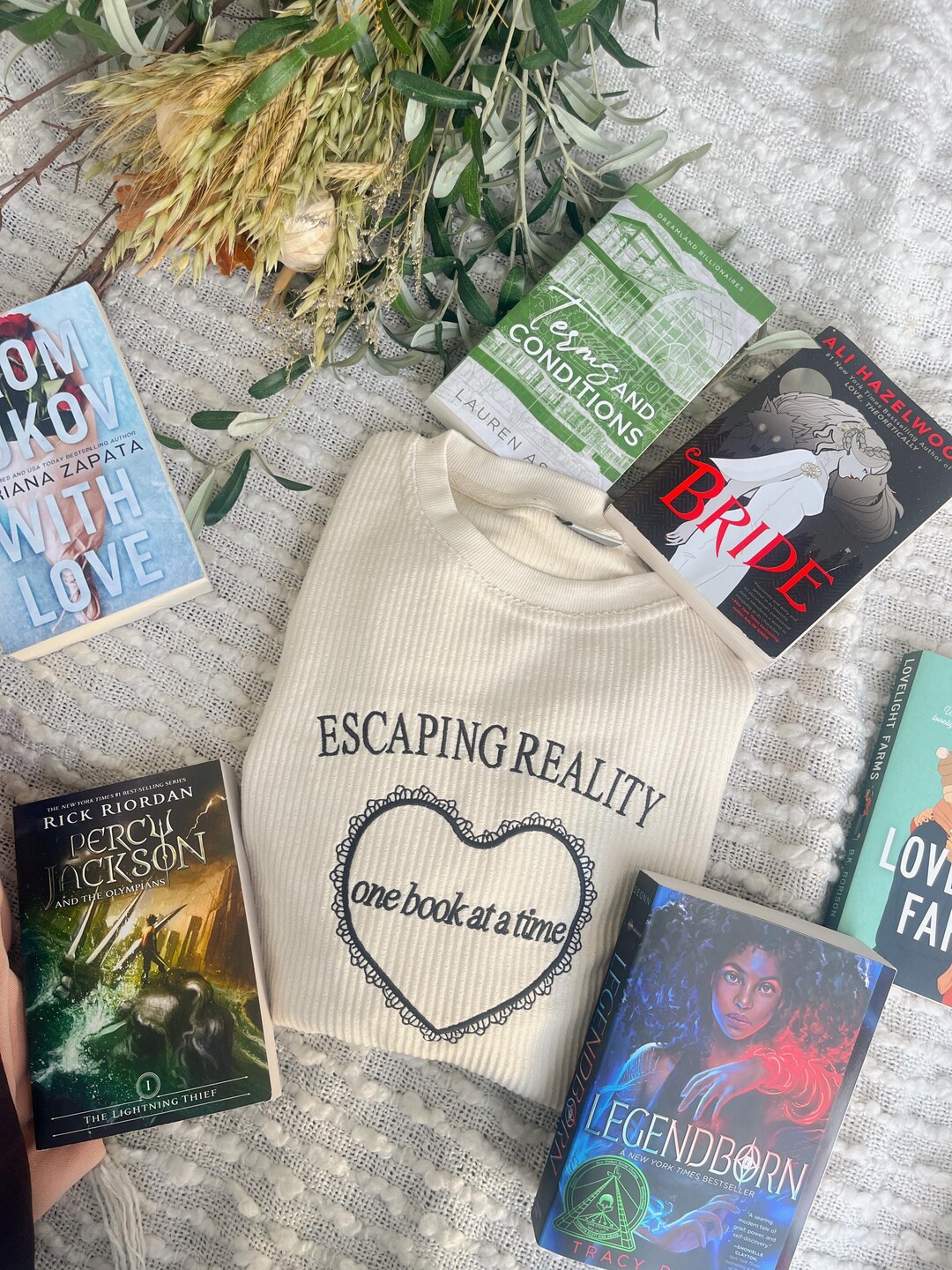 Escaping Reality Crewneck / Embroidered Book Merch / Bookish Sweatshirt ...