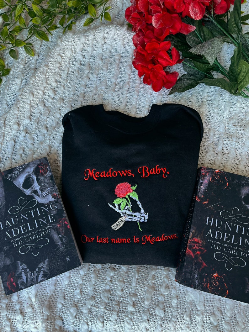 LICENSED Zade Meadows Sweatshirt / Haunting Adeline Sweatshirt / Dark Romance Merch / Embroidered Book merch / Spicy Books / Booktok Merch zdjęcie 1