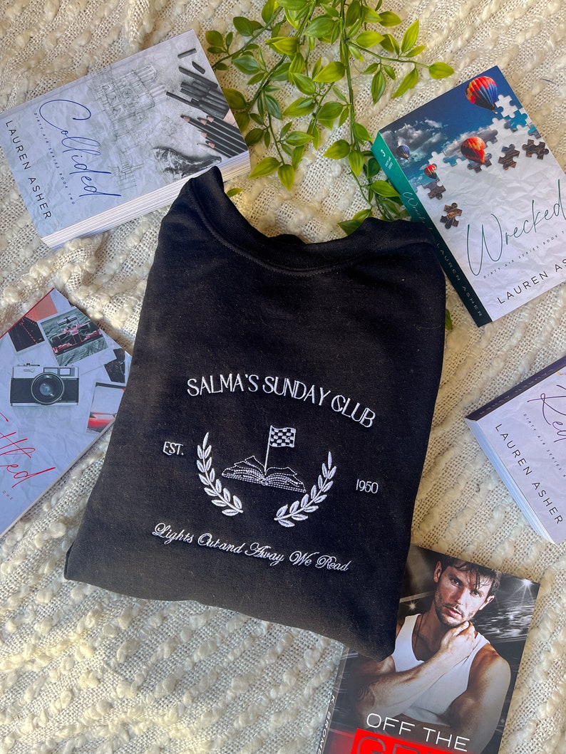 Salmas Sunday Club / F1 Romance Embroidered Sweatshirt / F1 Romance / Book Merch / Book sweatshirt zdjęcie 1