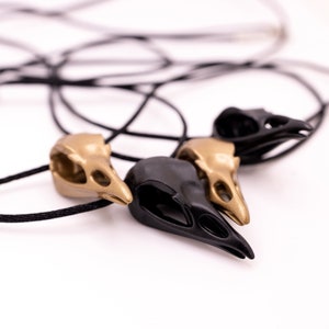 Raven Skull Necklace 3D Printed, Macabre Crow Skull Necklace, Raven Anatomical Skull Pendant, Vikings Pagans Necklace, Raven Birding Gifts