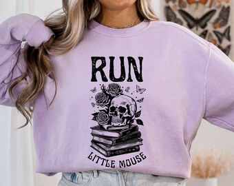 Zade Meadows Sweatshirt, Haunting Adeline Hoodie, H D Carlton, Bookish Sweater, Reading Hoodie, Katze und Maus, kleine Maus laufen