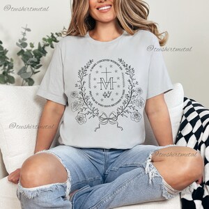 Marian Catholic T-Shirt, Virgin Mary T shirt, Catholic gifts for women, Catholic T-shirt, Marian Cross Shirt, Floral Women Religious Shirts, christian shirt, immaculate heart, catholic tshirt, catholic tee, christian gift, christian tee, jesus tee