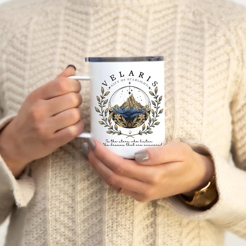 ACOTAR Velaris to go cup, Velaris Insulated Coffee Mug with lid, mug Acotar, sjm merch, feyre and rhysand mug, throne of glass mug, acomaf, velaris city of starlight, a court of mist and fury, romantasy reader mug, feyre archeron, acotar reader mug