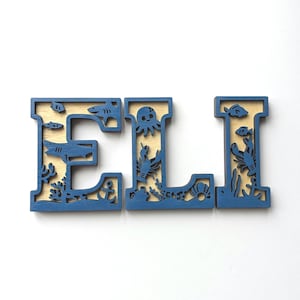 Letras de madeira personalizadas de animais do oceano – Decoração de berçário sob o mar – Placa de nome com tema de vida marinha – Arte de parede personalizada para quarto de bebê
