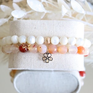 Red Agate & Mother of pearl shell  Bracelet 14k’gold plated brass spacer beads