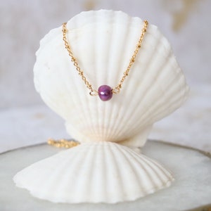 natural freshwater Pearl Chain Necklace 18k’gold plated with natural freshwater Pearl purple color