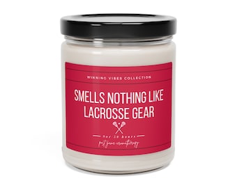 No huele nada como la vela del equipo de Lacrosse / Regalo divertido de la mamá de Lacrosse / Regalo del equipo de Lacrosse / Gracias mamá Regalo de Lacrosse / Regalo de fin de temporada
