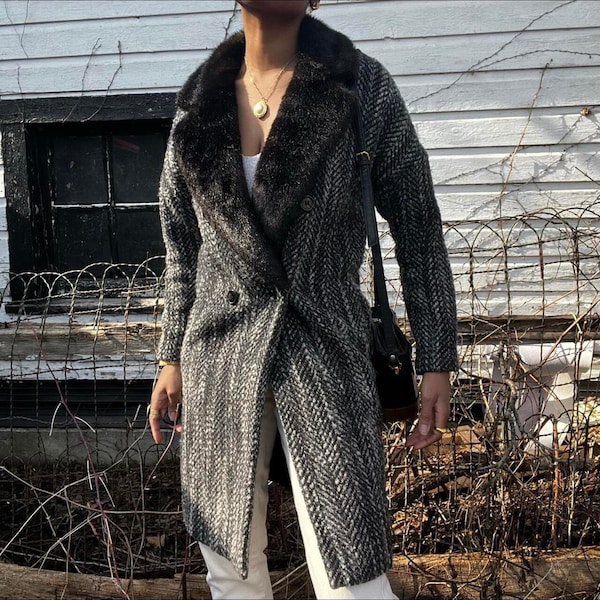H&M faux-fur collared wool blend coat