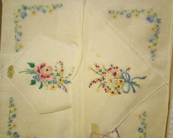 vintage handkerchiefs, orig boxes, linen, dead stock, gift cards