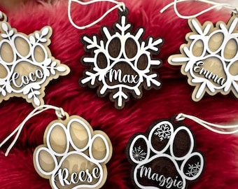 Personalized Dog Paw Ornament: Layered Wood Pet Name Christmas Decoration