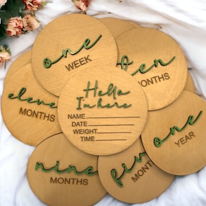 Marqueurs jalon mensuels pour bébé, cartes jalons mensuels 3D en bois pour photos de bébé avec signe de statistiques correspondant