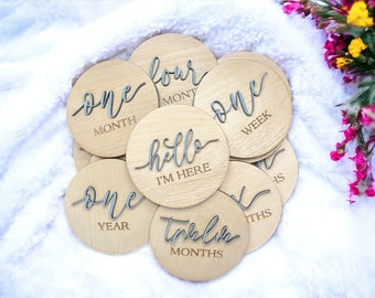 3D Wooden Monthly Milestone Discs For Baby Photos + Bonus Signs | Monthly Milestone Marker | Milestone Card | Monthly Signs For Baby