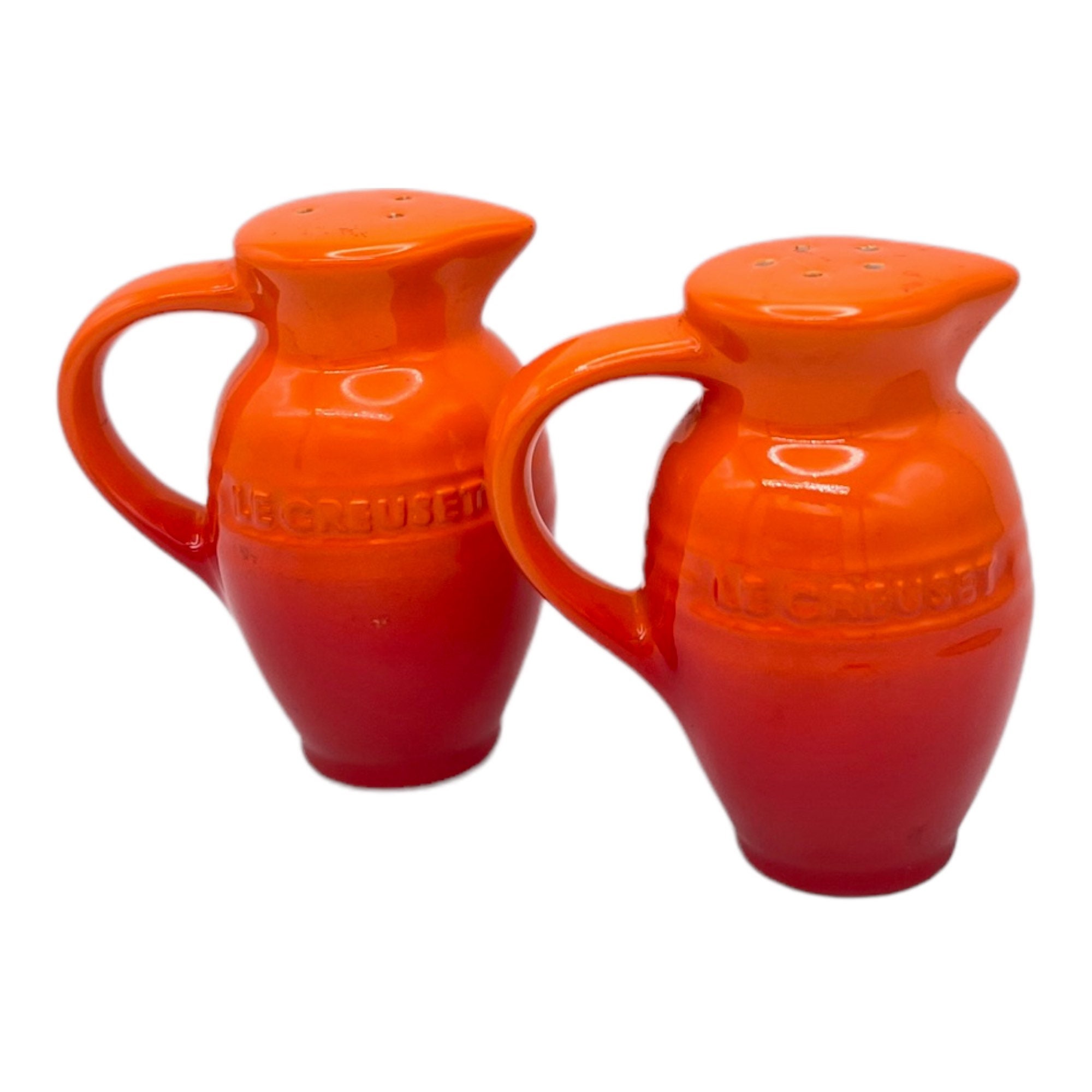 le creuset salt and pepper volcanic