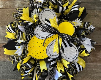 Bee Summer Wreath for front door and home decor/ Handcrafted delight