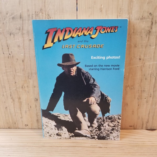Indiana Jones and the Last Crusade Novelization // Les Martin // 1989 // Vintage Paperback Movie Tie-in