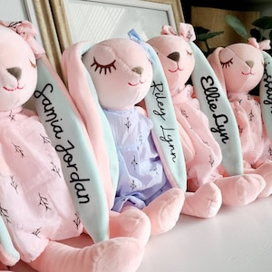 Regalo personalizado de conejito para bebé: regalos para niñas, regalos personalizados para bebés, muñeca personalizada de conejo, regalo para niña recién nacida personalizado