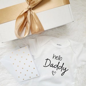 Baby Reveal Gift Box, Pregnancy Reveal to Husband, Hello Daddy Pregnancy Announcement Box for Husband, Hello Daddy Announcement Gift Box