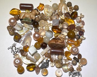 Sahara Stables Bead and Charm Soup