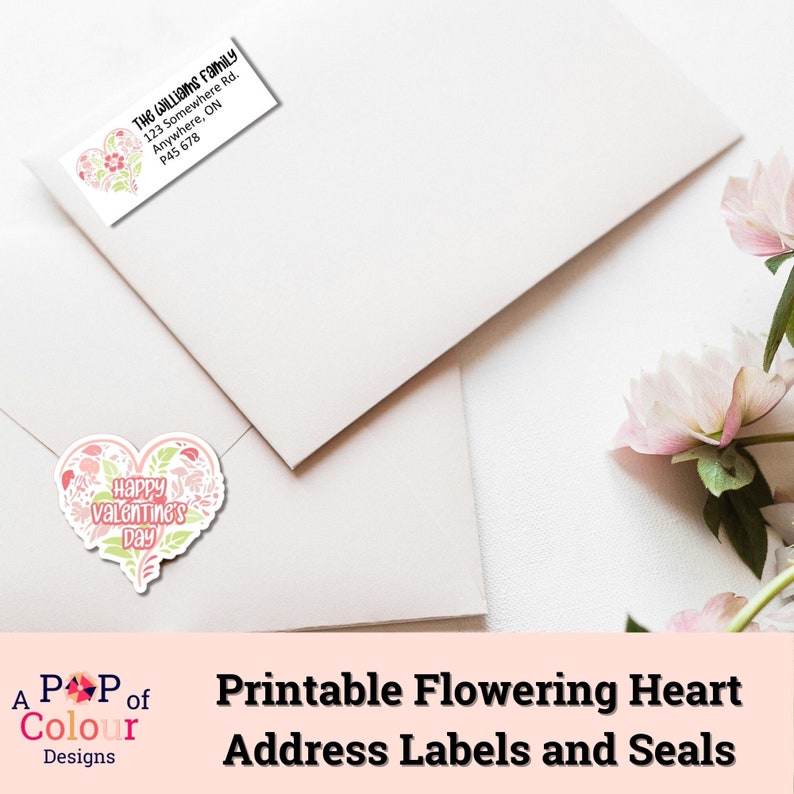 Etiquetas imprimibles para remitente con forma de corazón floreciente con sellos de sobre a juego imagen 1