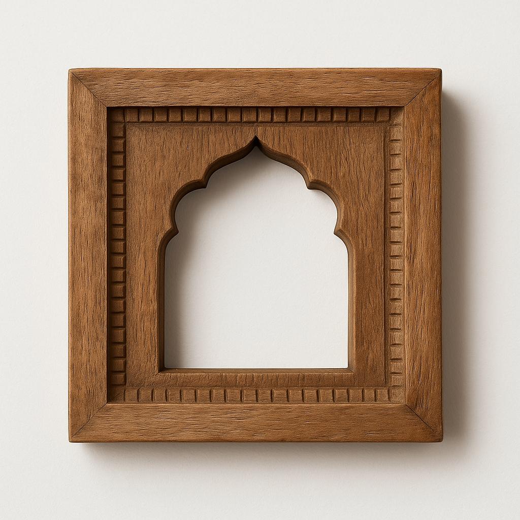 手彫りチーク材のアーチフレーム | 伝統的なインドの壁アート