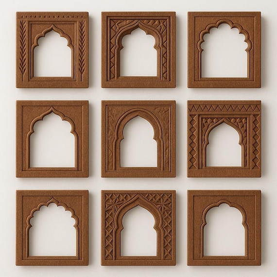 手彫りチーク材のアーチフレーム | 伝統的なインドの壁アート