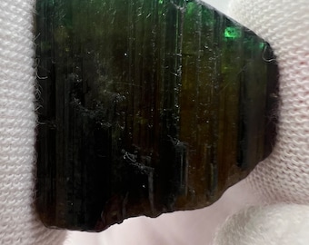 Turmalina cromada/dravita (Tanzania)