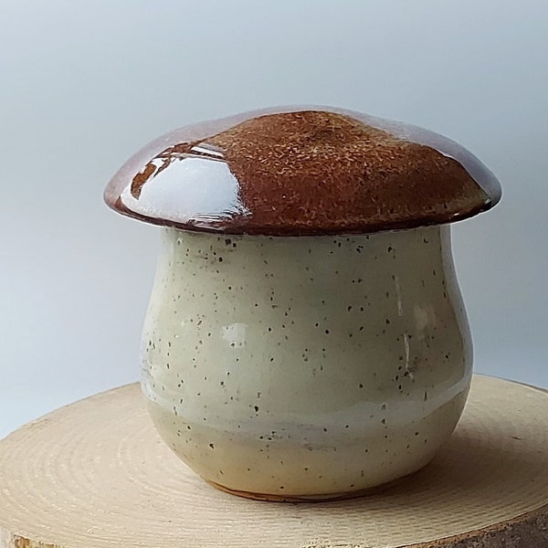 Handmade ceramic jars Mushrooms, kitchen decor, lidded pots, ceramic boxes, kitchen storage, original artisan pottery gift for foodie