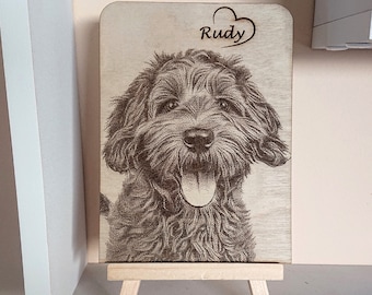 Engraved Pet Portrait with Easel: Personalized Pet Gift