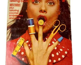 1972 Simplicity Sewing Book Magazine Sewing Patterns Retro Clothing