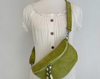 Crossbody Bag Cord, Cordtasche, cord Tasche, cord Bauchtasche, Crossbag, Umhängetasche, Crossbody bags, Gürteltasche, Kiwi Grün