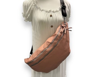 MIA, XXL Crossbody Bag, Crossbag, Umhängetasche damen, Bauchtasche, Slingbag, Hüfttasche, Half Moon Bag, Cross Body Bag, Moon bag, Rosa