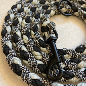 Round dog leash made of paracord, can be designed as desired image 2