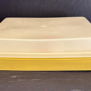Tupperware Befüllte Eier Träger